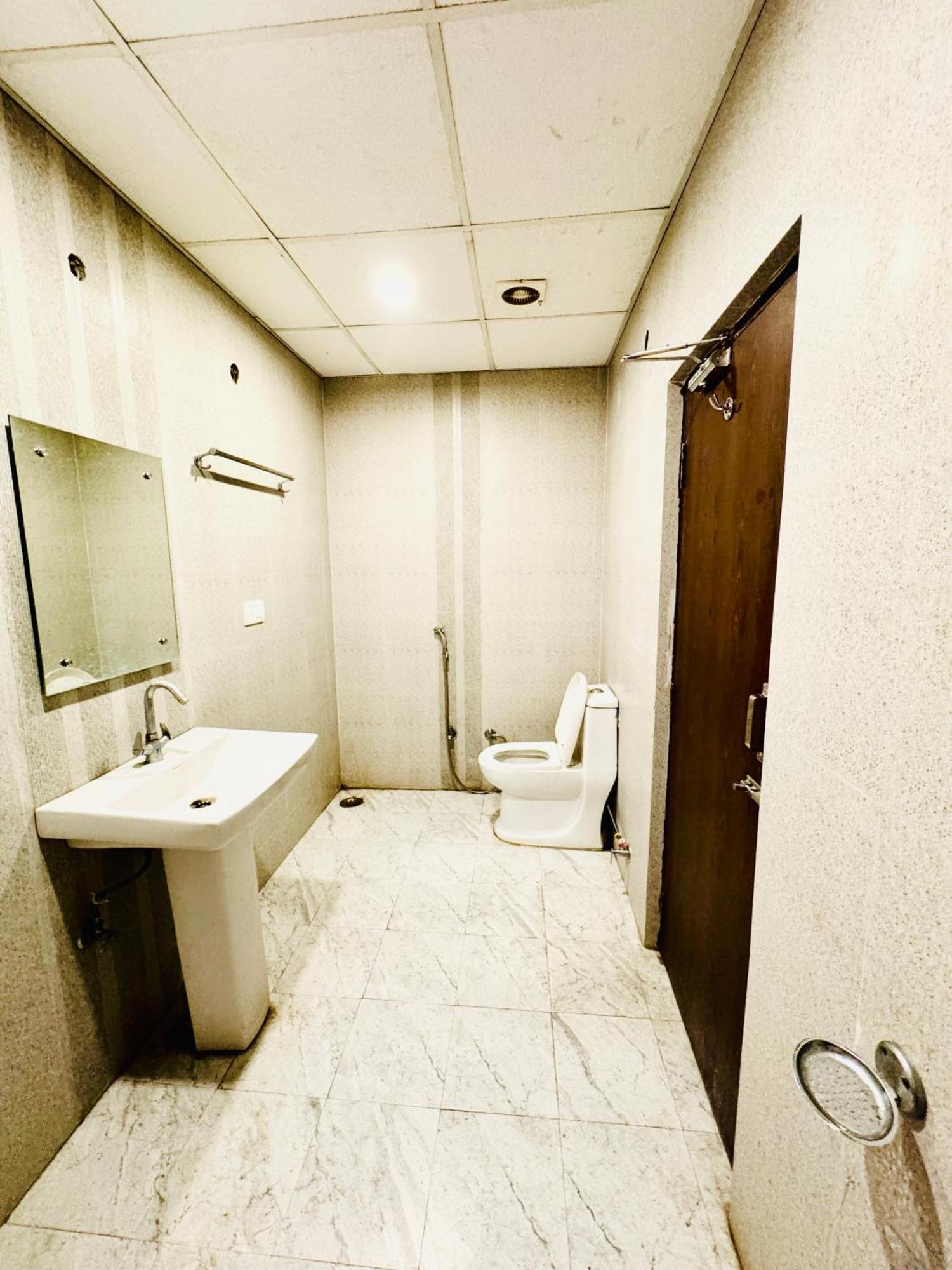 Majestic Hotel Lucknow