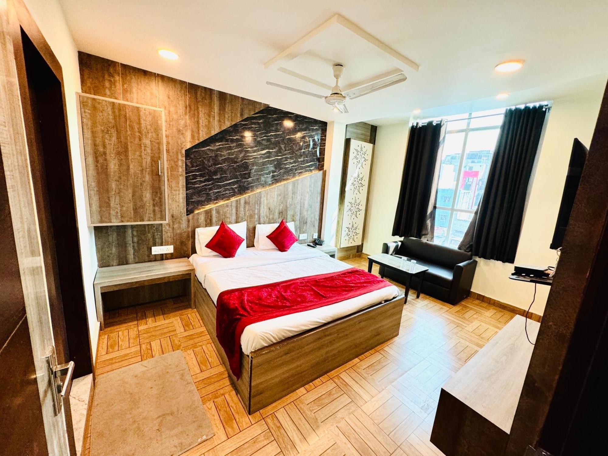 Hotel Majestic 3*